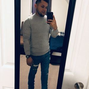 Meet your Posher, Luis